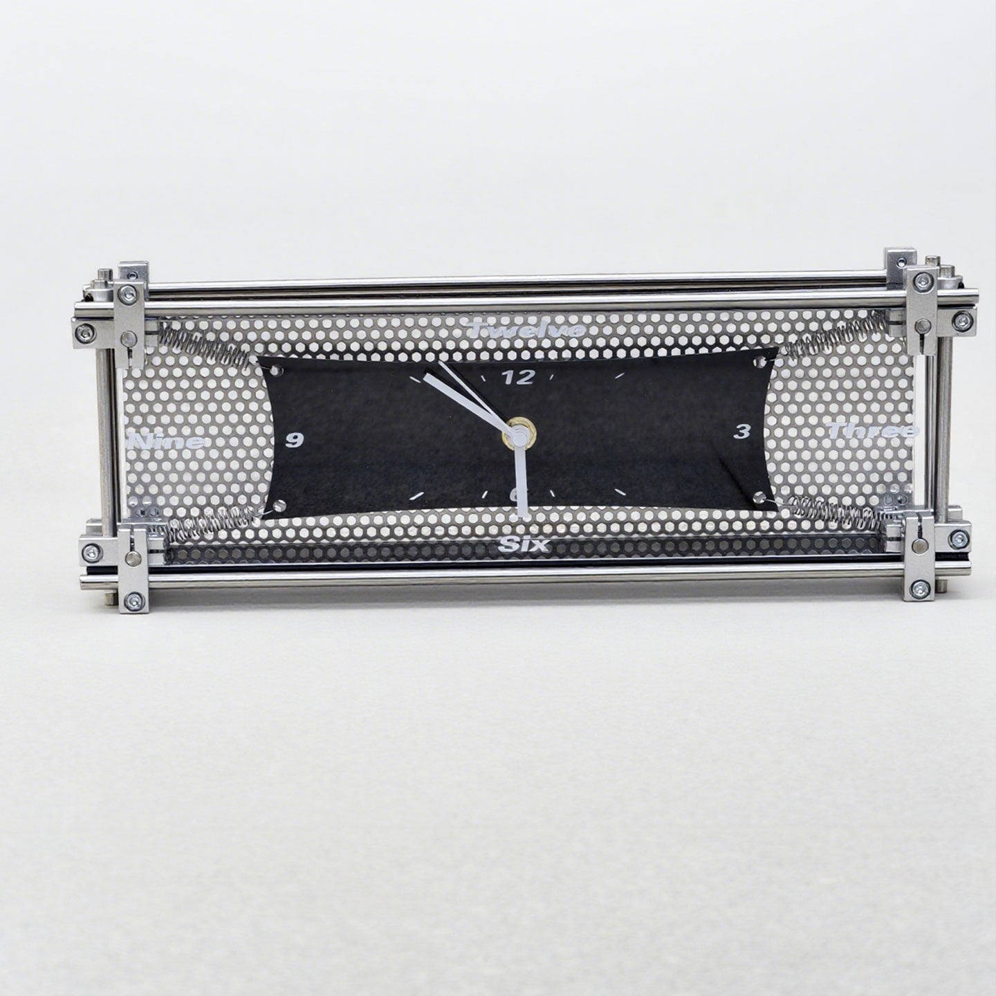 TPOL Industrial Style Aluminum Alloy Clock  Handmade Mechanical Metal Desktop Ornament