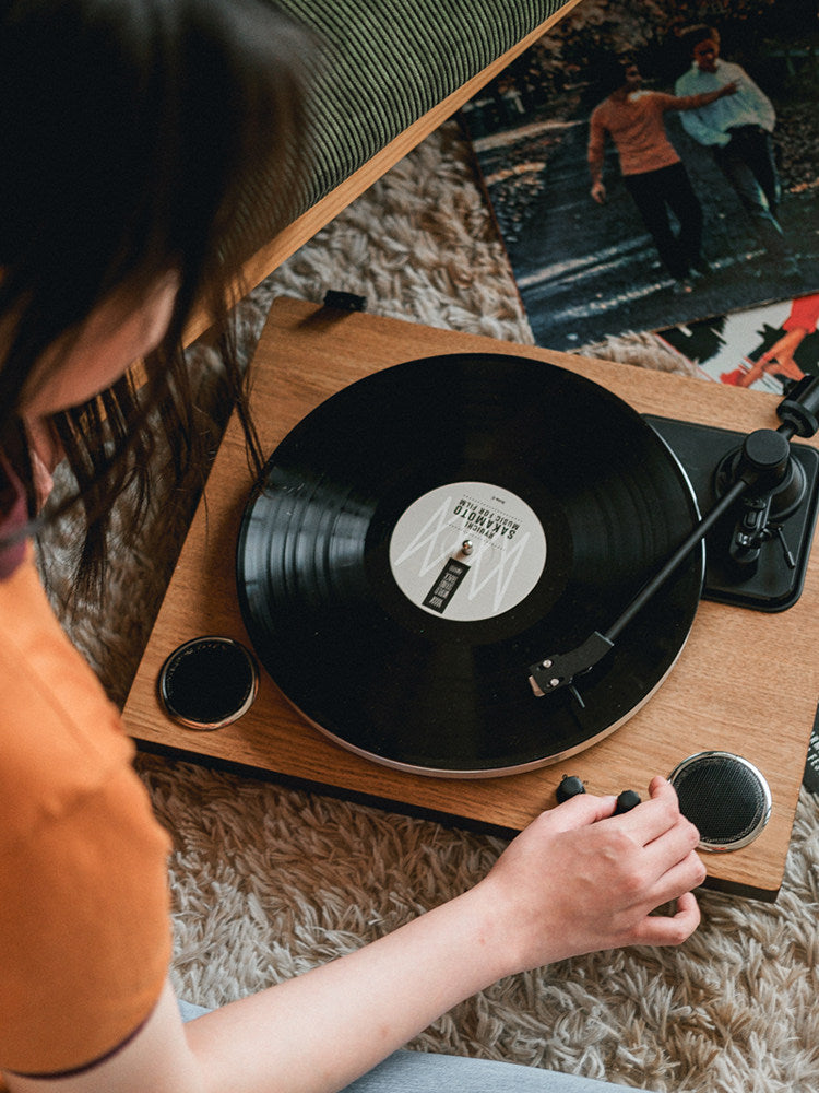 Seyttallin MANTY 3rd Gen Vintage Wooden Vinyl Record Player & Bluetooth Speaker